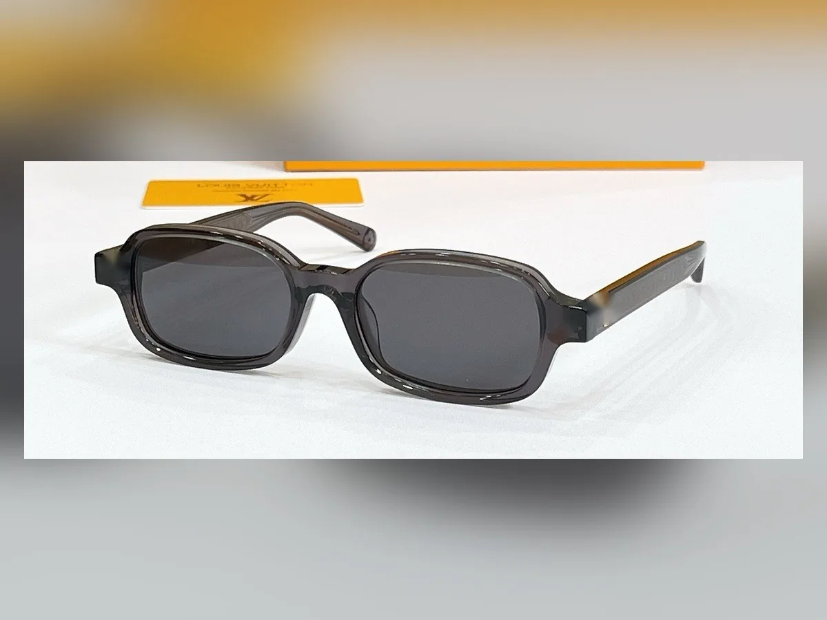 The Chicago — rounded rectangle sunglasses, smoked grey acetate